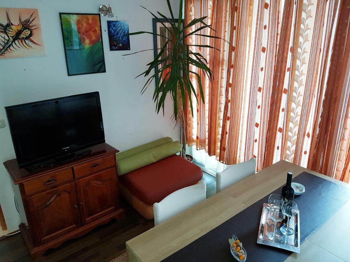 פודאצה Apartman Kristin מראה חיצוני תמונה