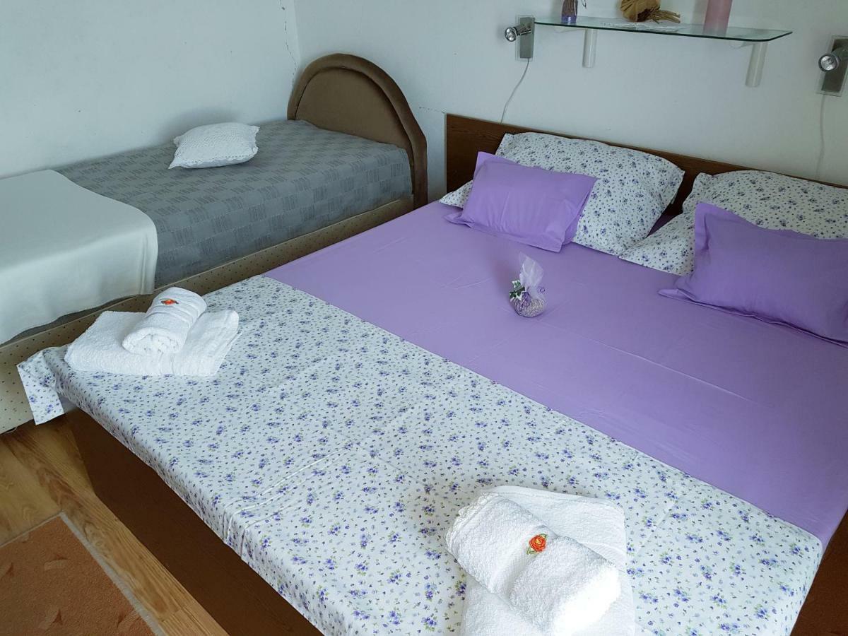 פודאצה Apartman Kristin מראה חיצוני תמונה