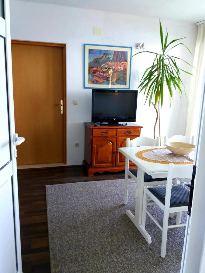 פודאצה Apartman Kristin מראה חיצוני תמונה